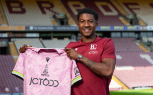 Neufville Added To Bantams Ranks